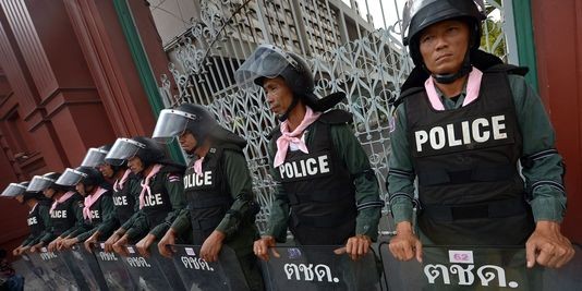 Thaïlande : un couvre-feu de sept heures imposé à Bangkok - ảnh 1